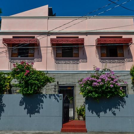 Casita Aurora Bed And Breakfast Legazpi Εξωτερικό φωτογραφία